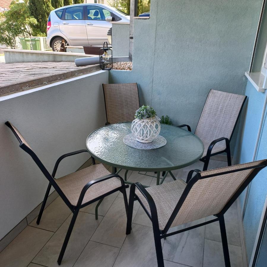 Apartman Pontis Okrug Gornji Trogir Ngoại thất bức ảnh