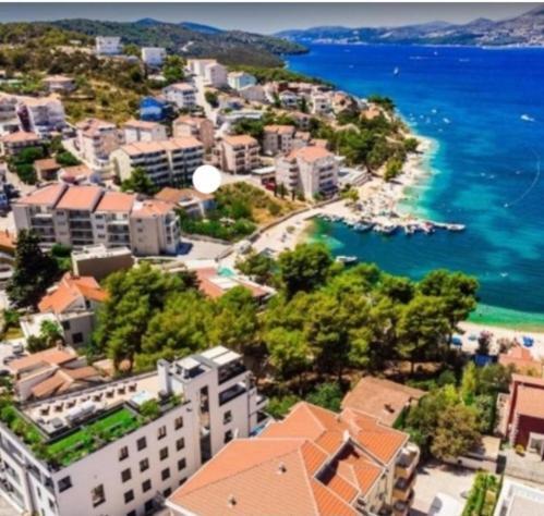 Apartman Pontis Okrug Gornji Trogir Ngoại thất bức ảnh